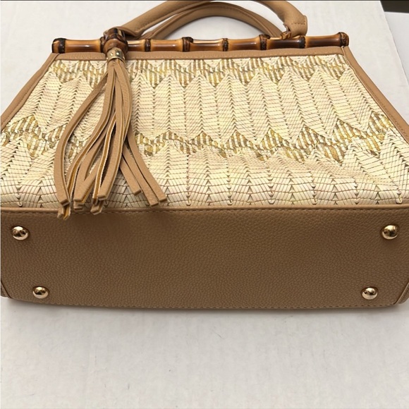 Sondra Roberts Weaved Fringed Bamboo Shoulder Bag Handbag - Picture 2 of 12